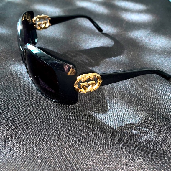 Women’s Gucci Authentic Sunglasses D28BN 15 18 120 - Picture 2 of 8